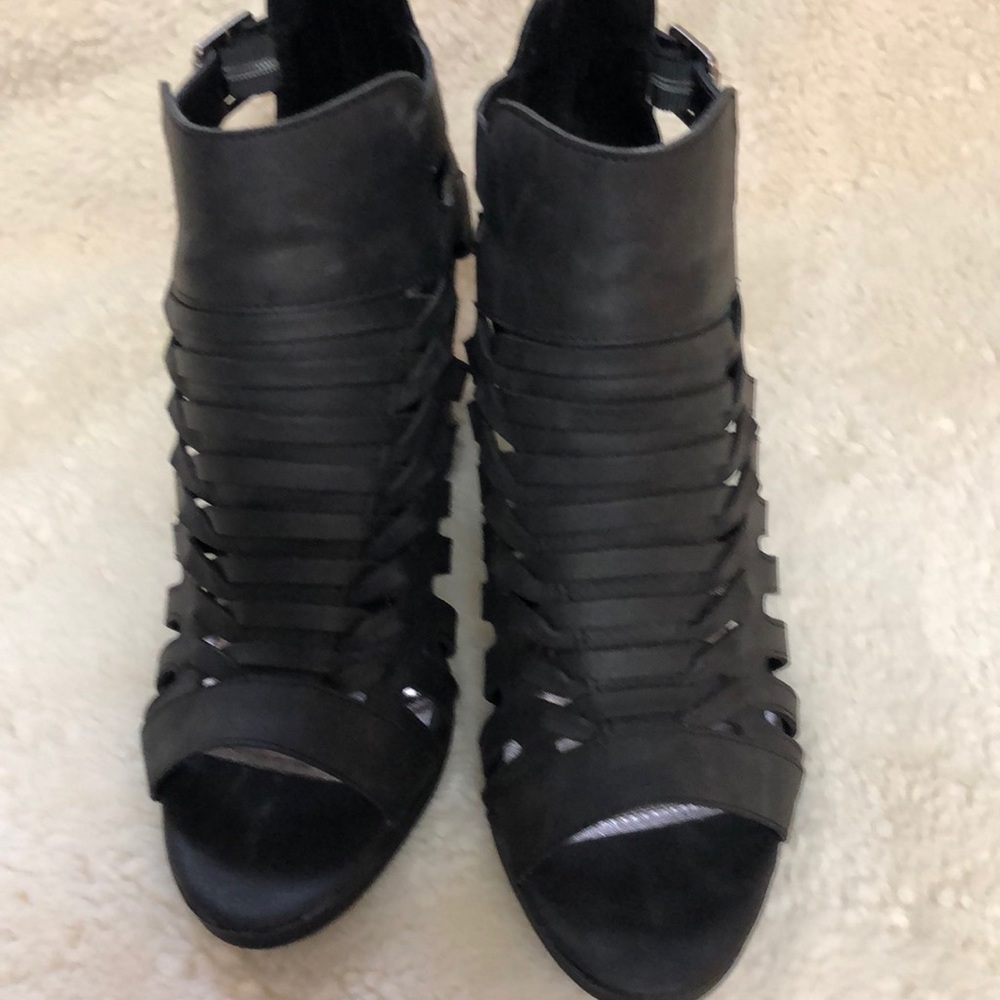 Booties - Picture 5 of 5